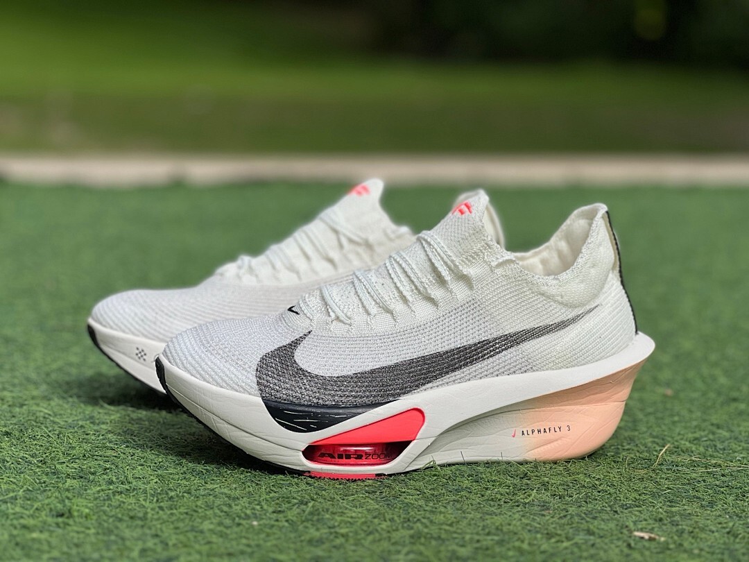 Nike Alphafly 3 White Black Phantom Bright Crimson FD8357-101