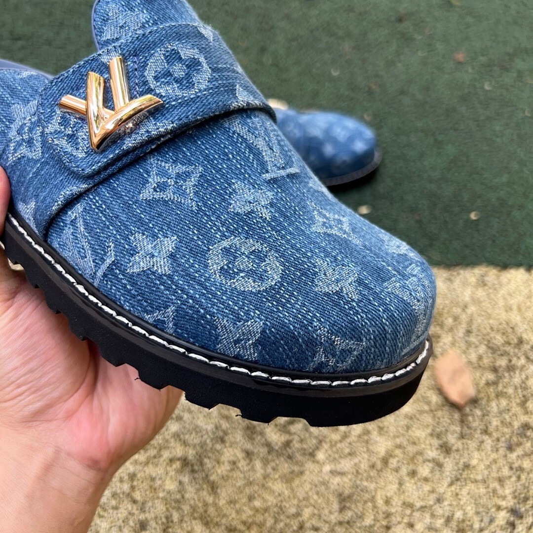 Louis Vuitton Lock It Flat Mule Monogram Denim - Image 4