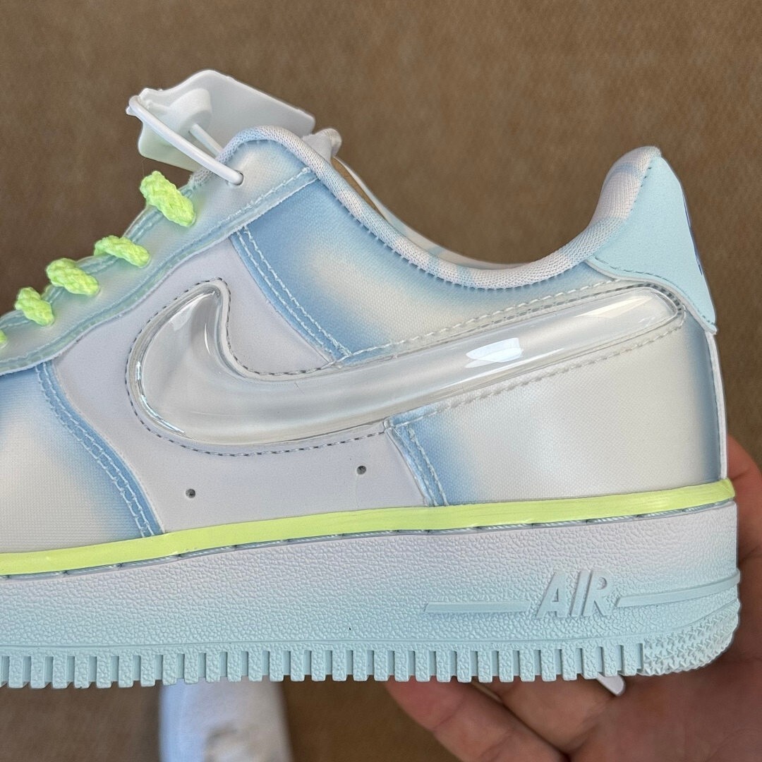 Nike Air Force 1 '07 SE Glacier Ice Barely Volt CV1724-400 - Image 6