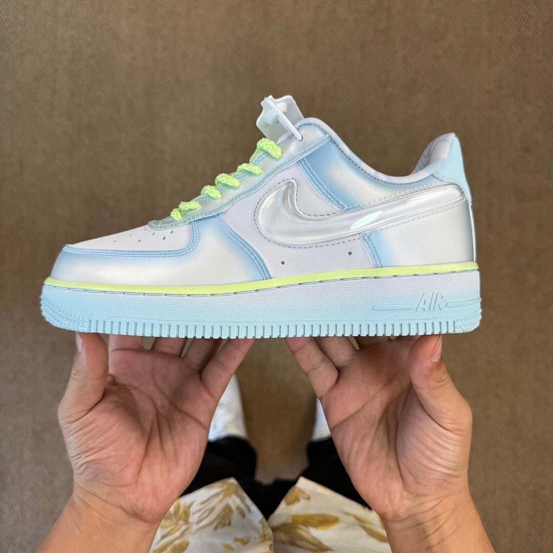 Nike Air Force 1 '07 SE Glacier Ice Barely Volt CV1724-400 - Image 10