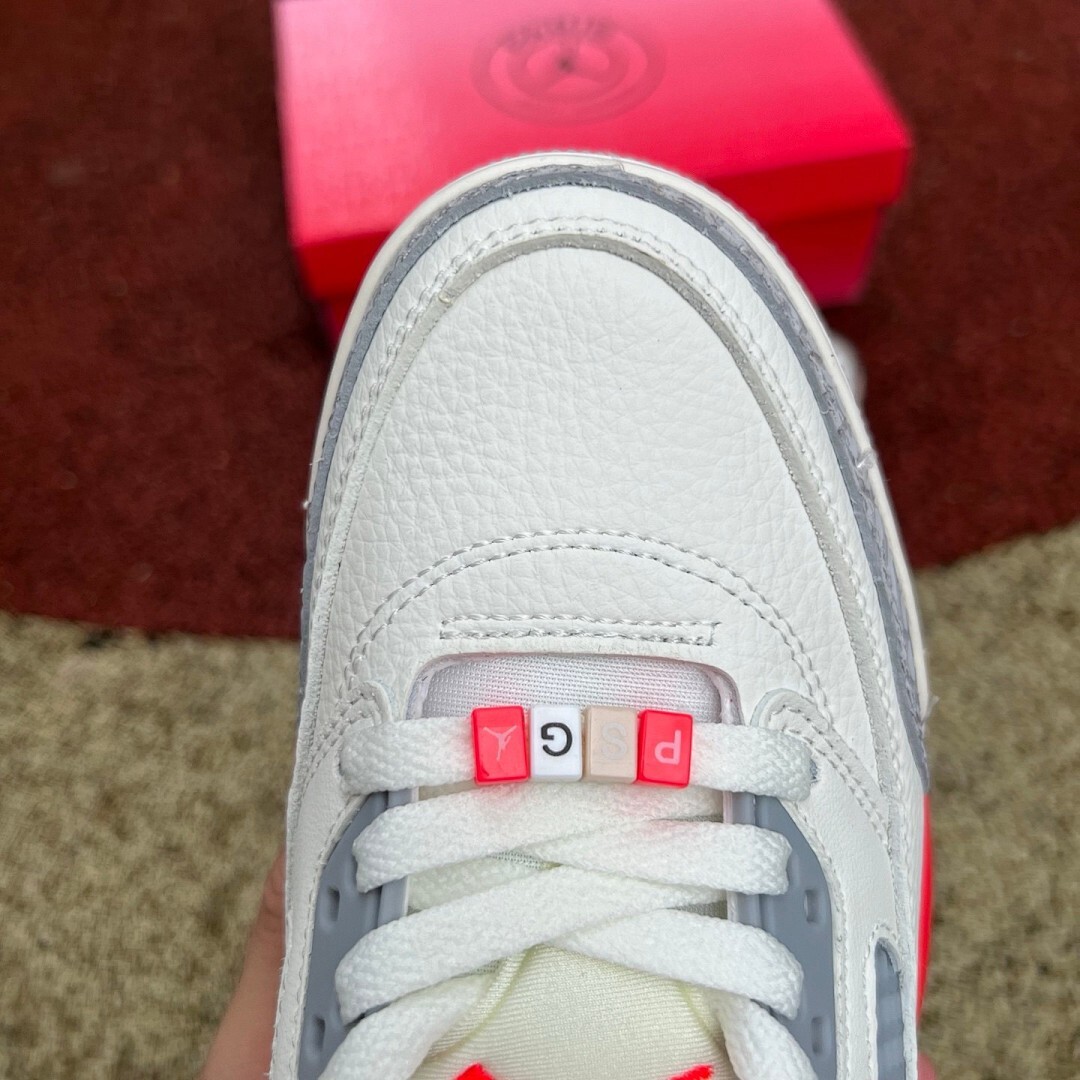 Air Jordan 3 JTH "White Cement" AT9657-100 - Image 4