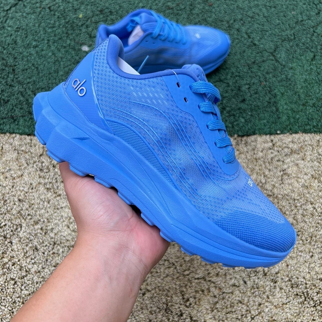 Alo Undercroft Sneaker True Blue - Image 9