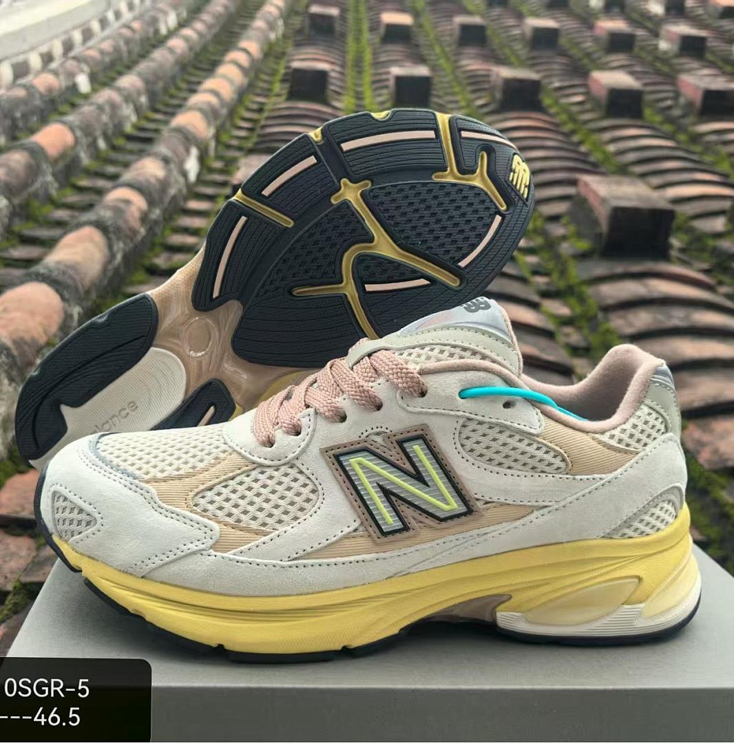 New Balance 2002R Sweet Caramel M2002RHD Cream Beige Yellow Lifestyle Sneakers - Image 3