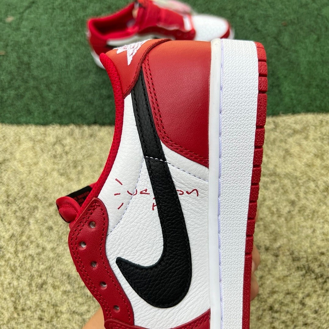 Nike Air Jordan 1 Low Travis Scott Chicago - Image 15