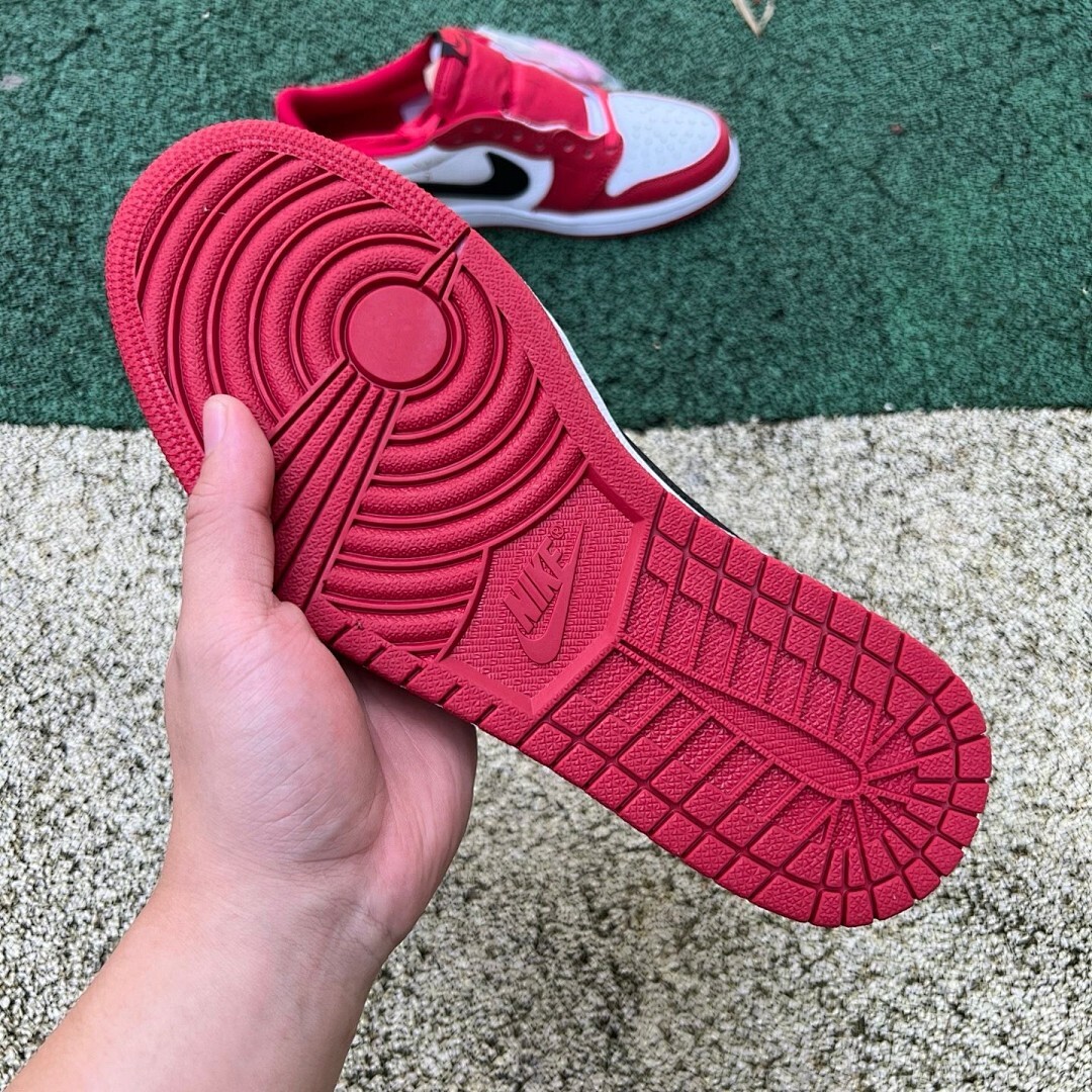 Nike Air Jordan 1 Low Travis Scott Chicago - Image 16