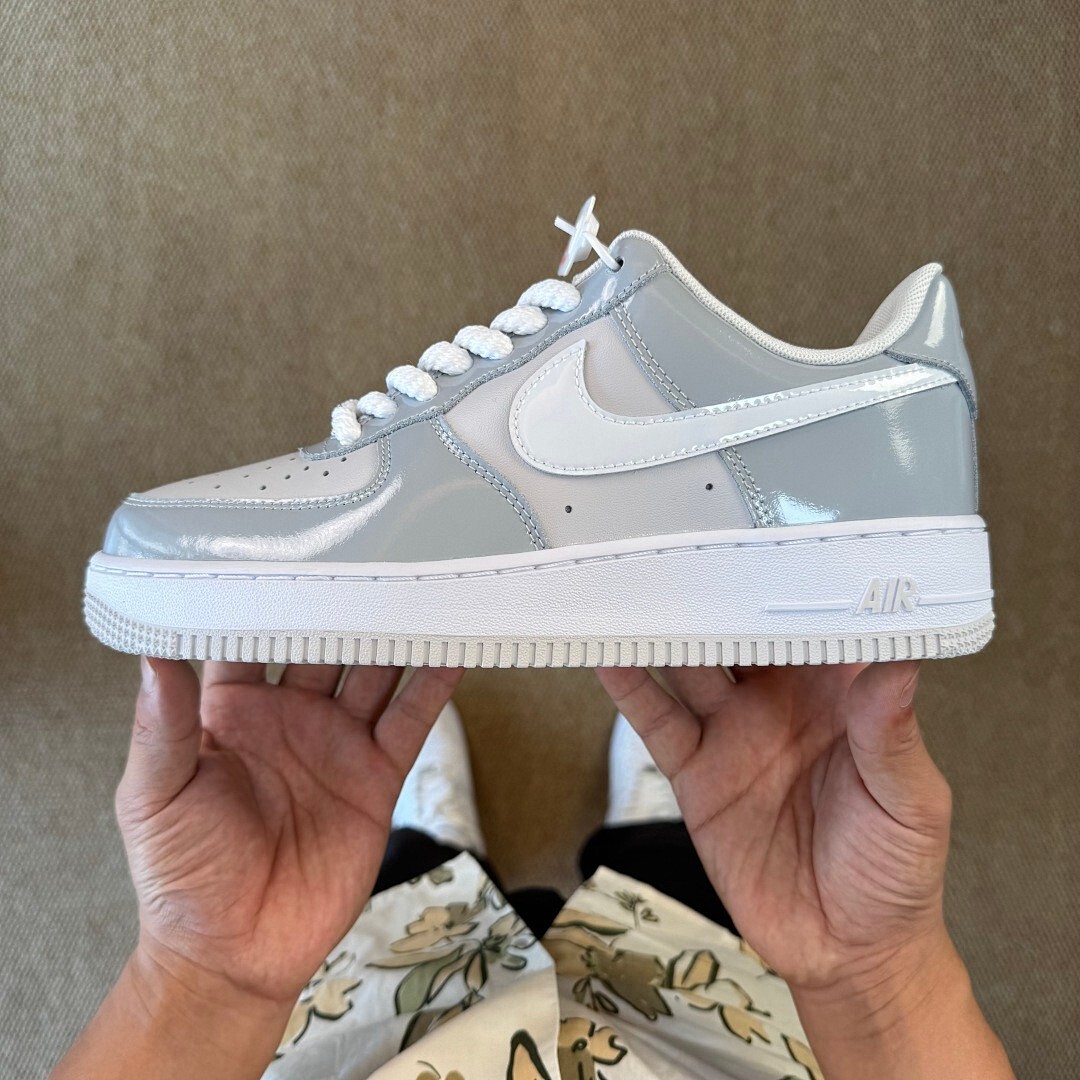 Nike Air Force 1 Low Light Smoke Grey White FJ2261-001