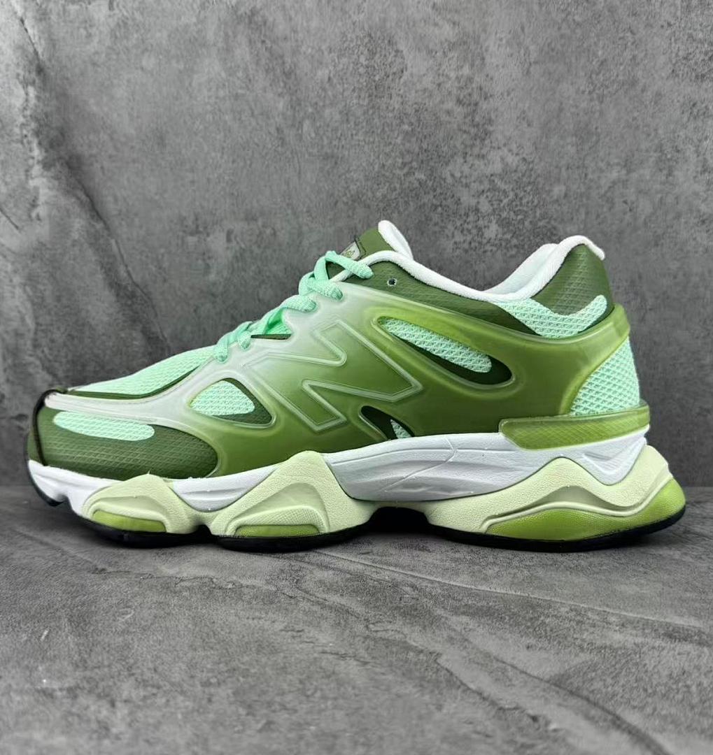 New Balance 1906R Green Sea Salt Jade White Running Shoes Sneakers M1906R0