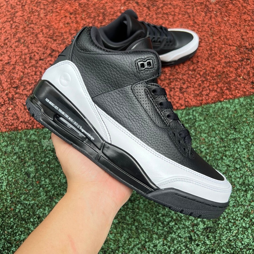Air Jordan 3 Retro SP Fragment Black White DA3595-100 - Image 10