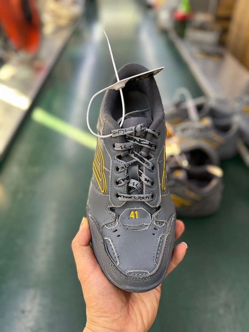 Balenciaga 3XL Trainer Sneakers Grey Yellow - Image 9