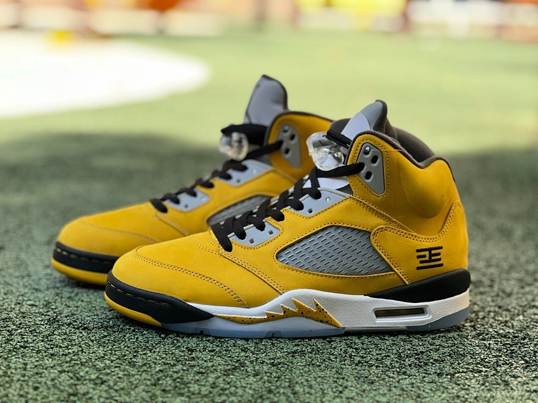Air Jordan 5 'Michigan' Player Exclusive Amarillo College Navy Wolf Grey Black - Image 19