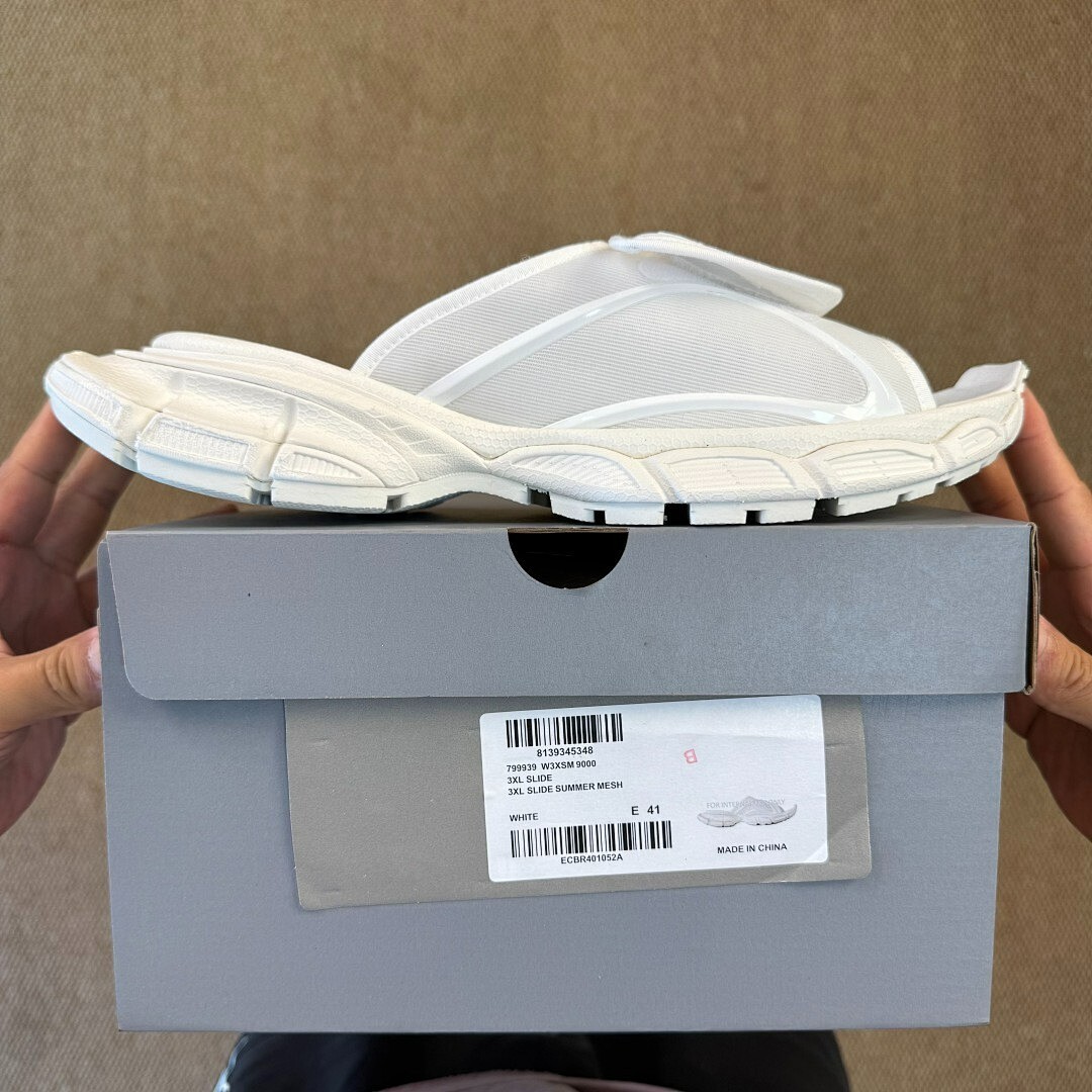 Balenciaga 3XL Slide White - Image 3