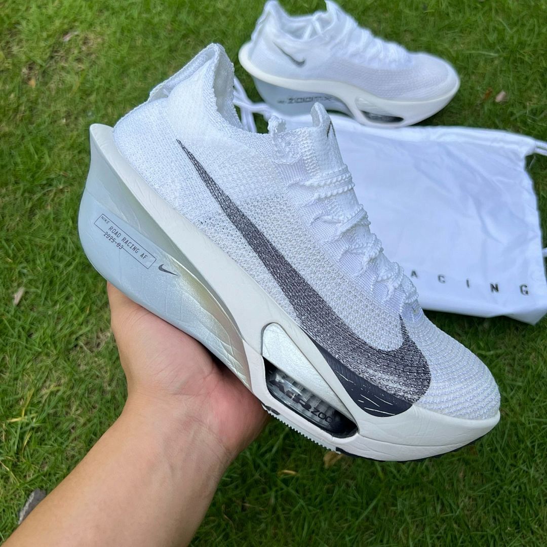Nike Alphafly 3 Prototype Running Shoes FD8359-100 - Image 9