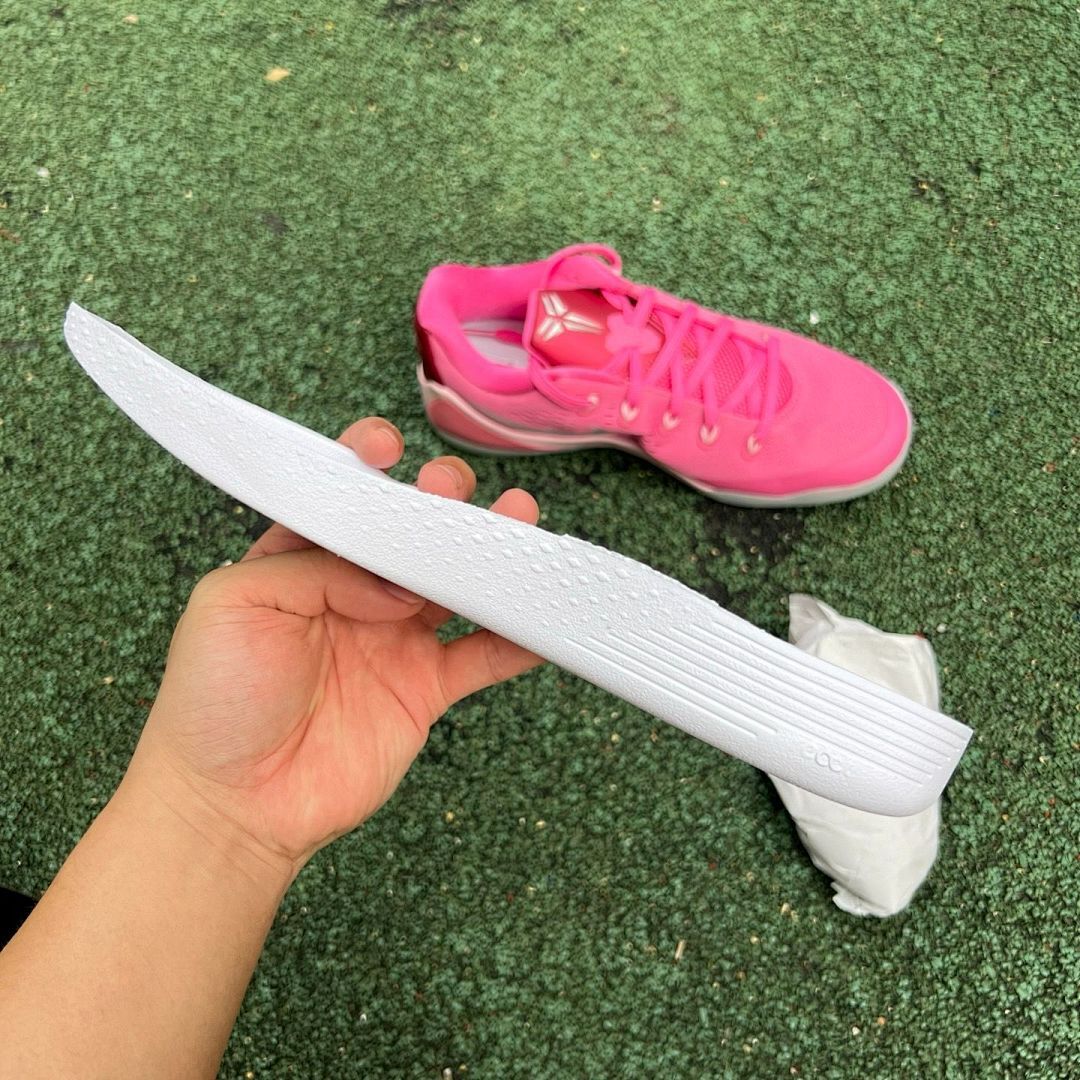 Nike Kobe 9 EM Low "Pink Fire" White Light Photo Blue 646701-616 - Image 5