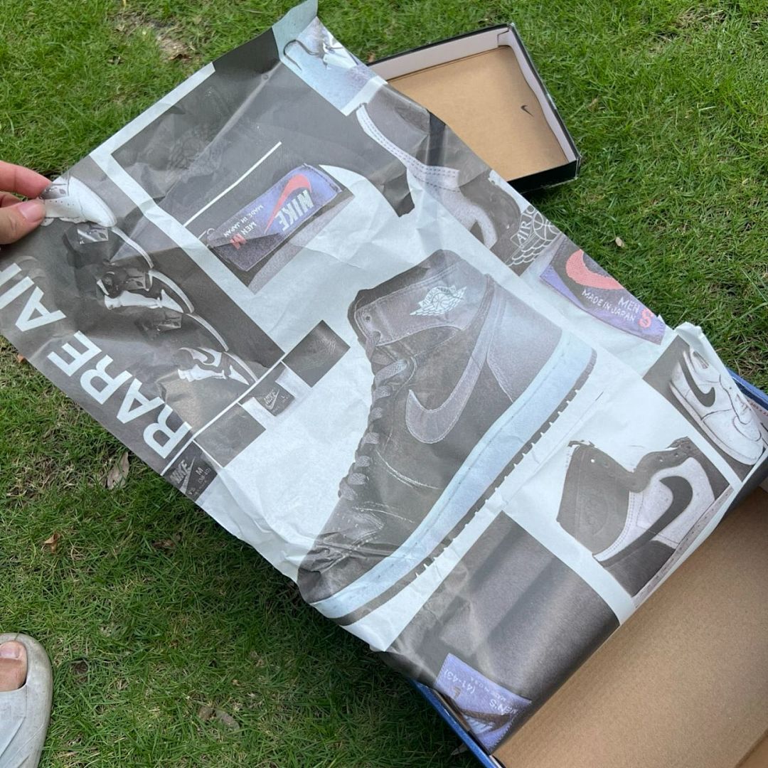 Air Jordan 1 Retro High OG Dark Marina Blue 555088-404 - Image 3