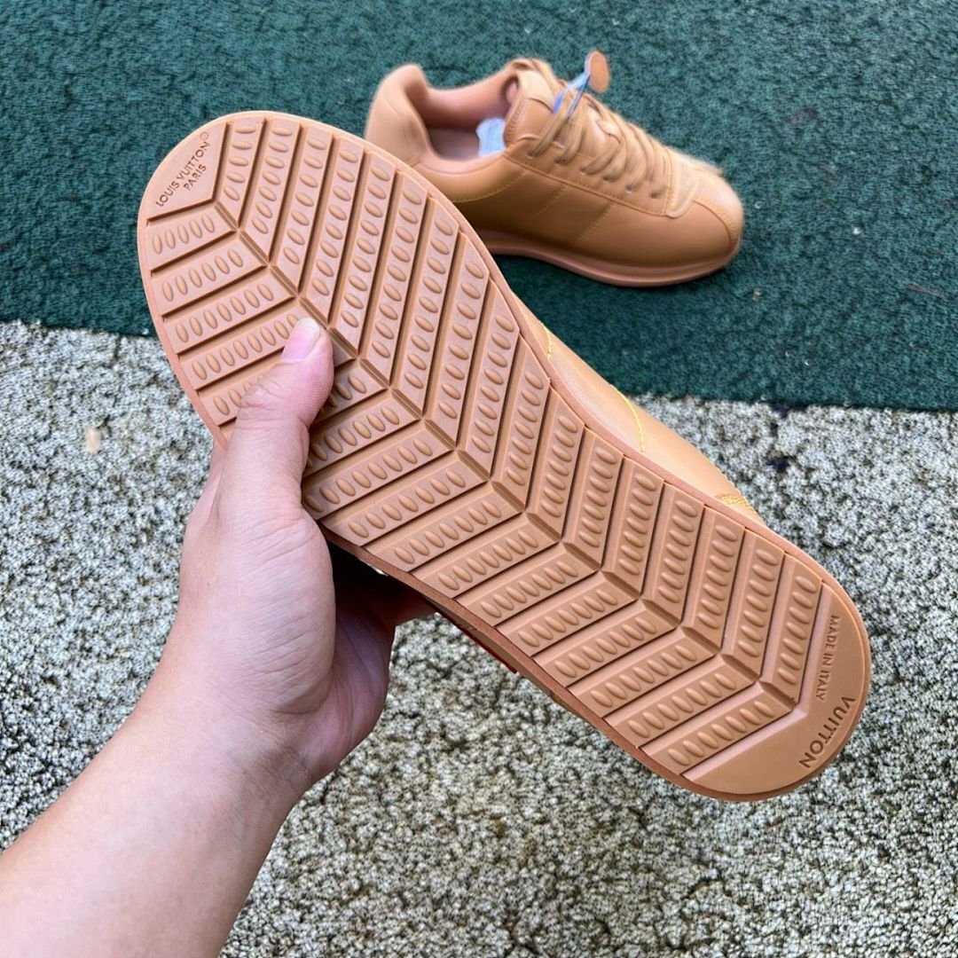 Louis Vuitton LV Runner Tatic Sneaker - Image 6