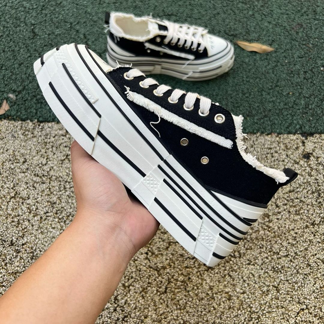 XVS XVSESLSR Platform Deconstructed Raw Edge Black Canvas Low Top Sneakers - Image 7