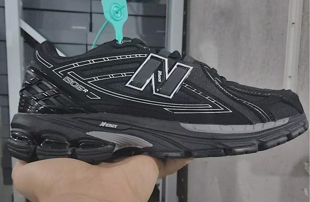 New Balance 1906R Black Phantom Metallic Silver M1906RB Men's Sneakers Running Shoes