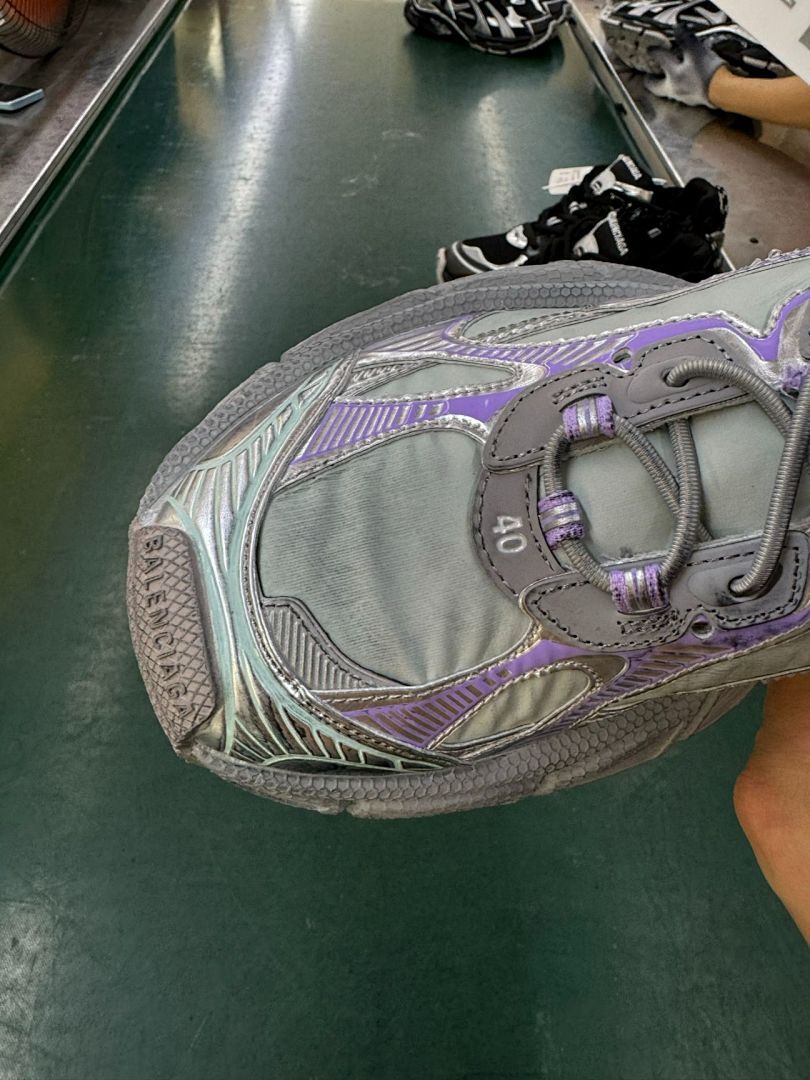 Balenciaga 3XL Trainer Metallic Silver Purple (2325 VG) - Image 7