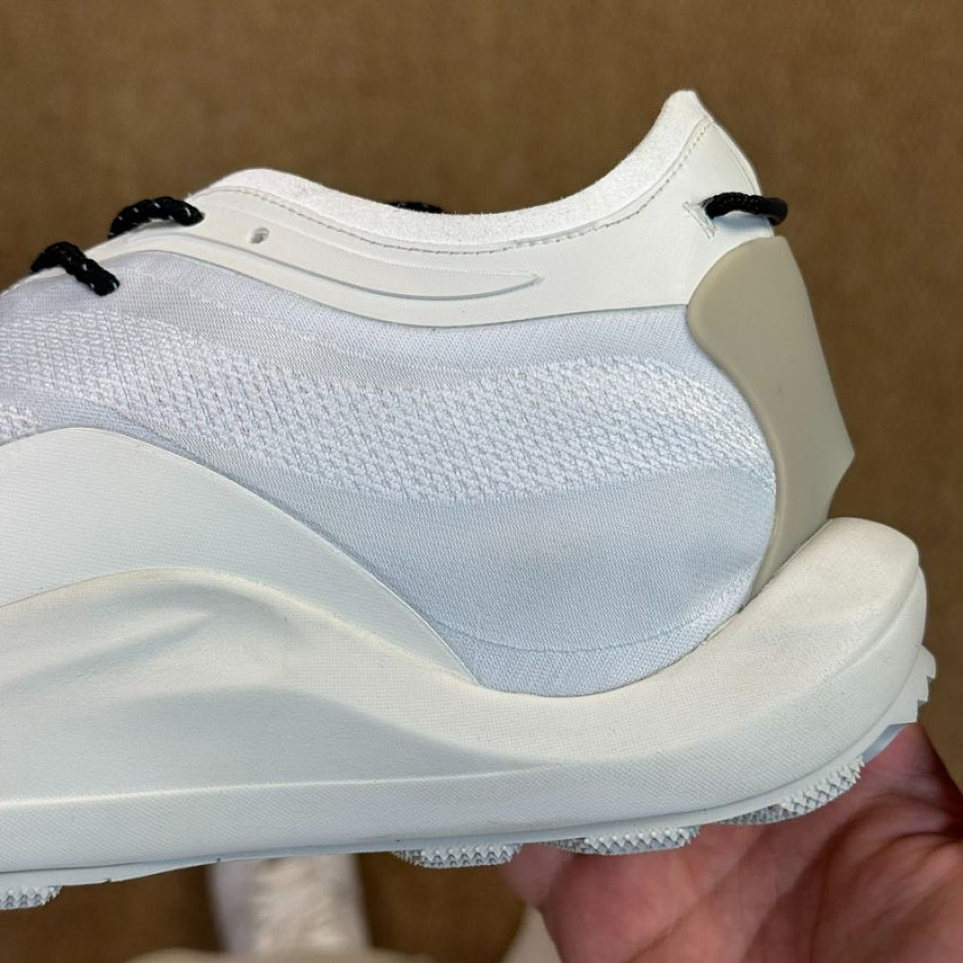 Satisfy Space-O Trail Shoes Bone - Image 6