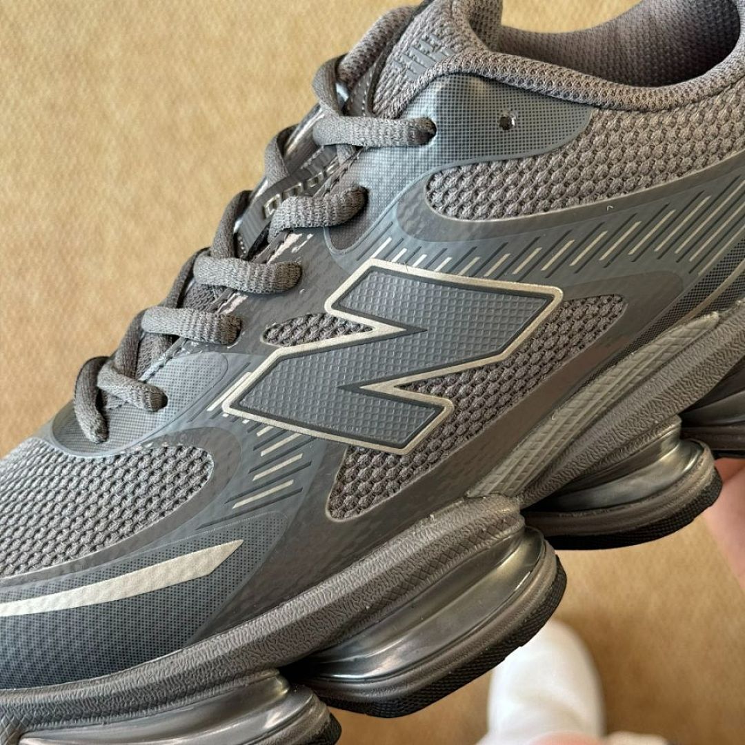 New Balance 1906R Shox Grey - Image 5