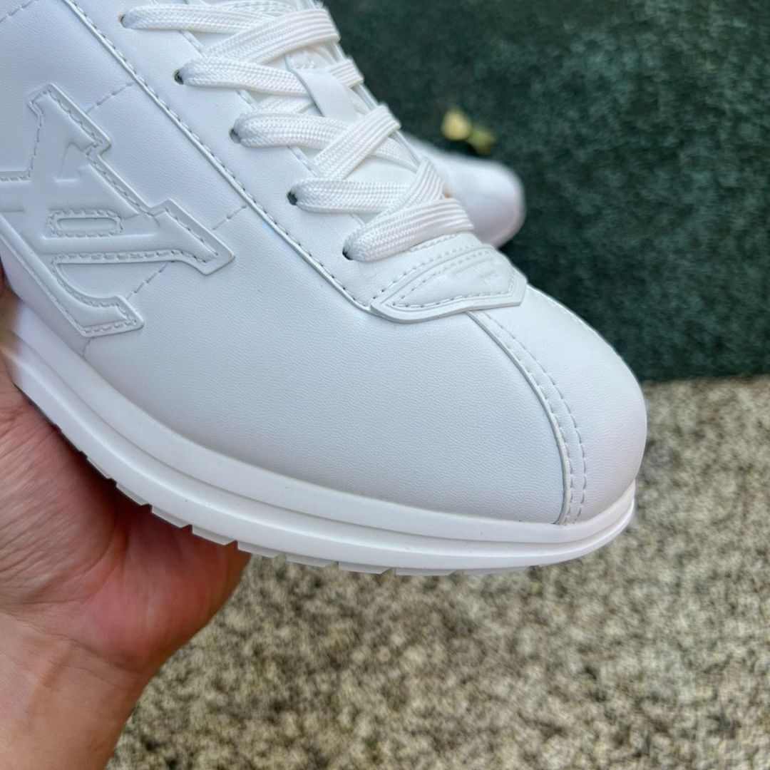 Louis Vuitton Run Away Sneaker White - Image 3