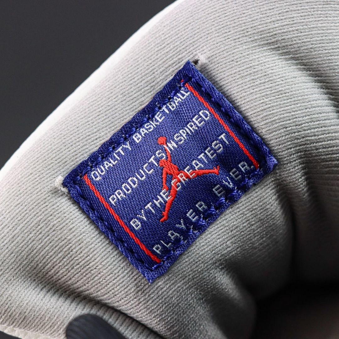 Air Jordan 11 Retro Royal Blue - Image 3