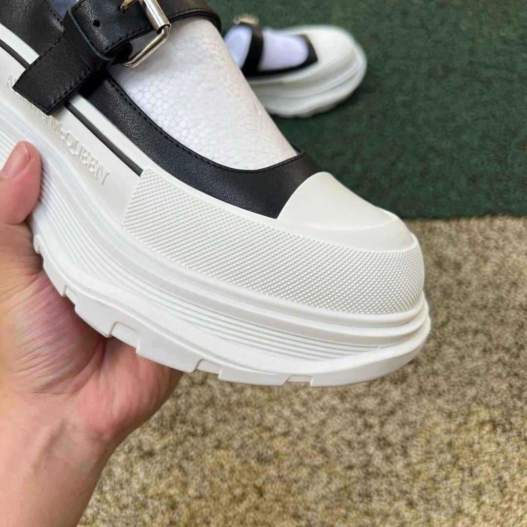 Alexander McQueen Tread Slick Mary Jane Black and White 757885W4WBC1070 - Image 3