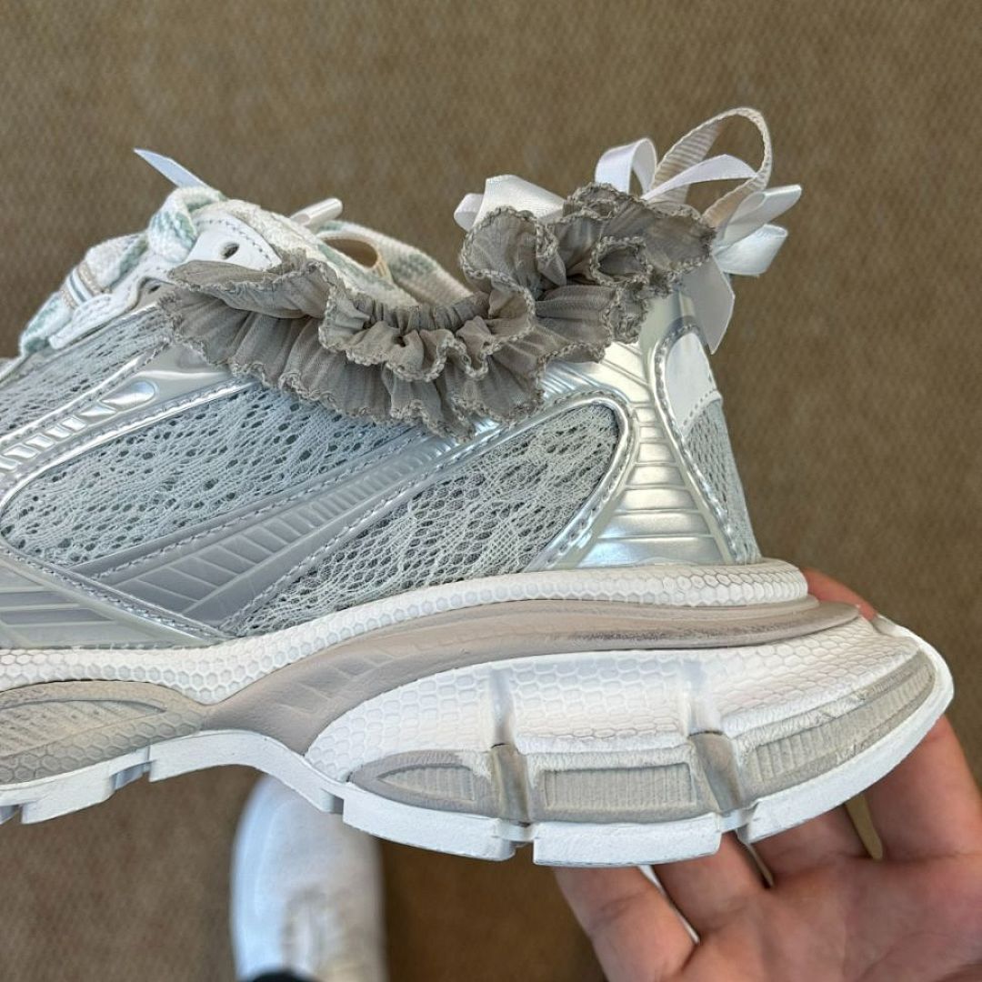 Balenciaga Runner Mesh and Nylon Trainers White Silver - Image 6