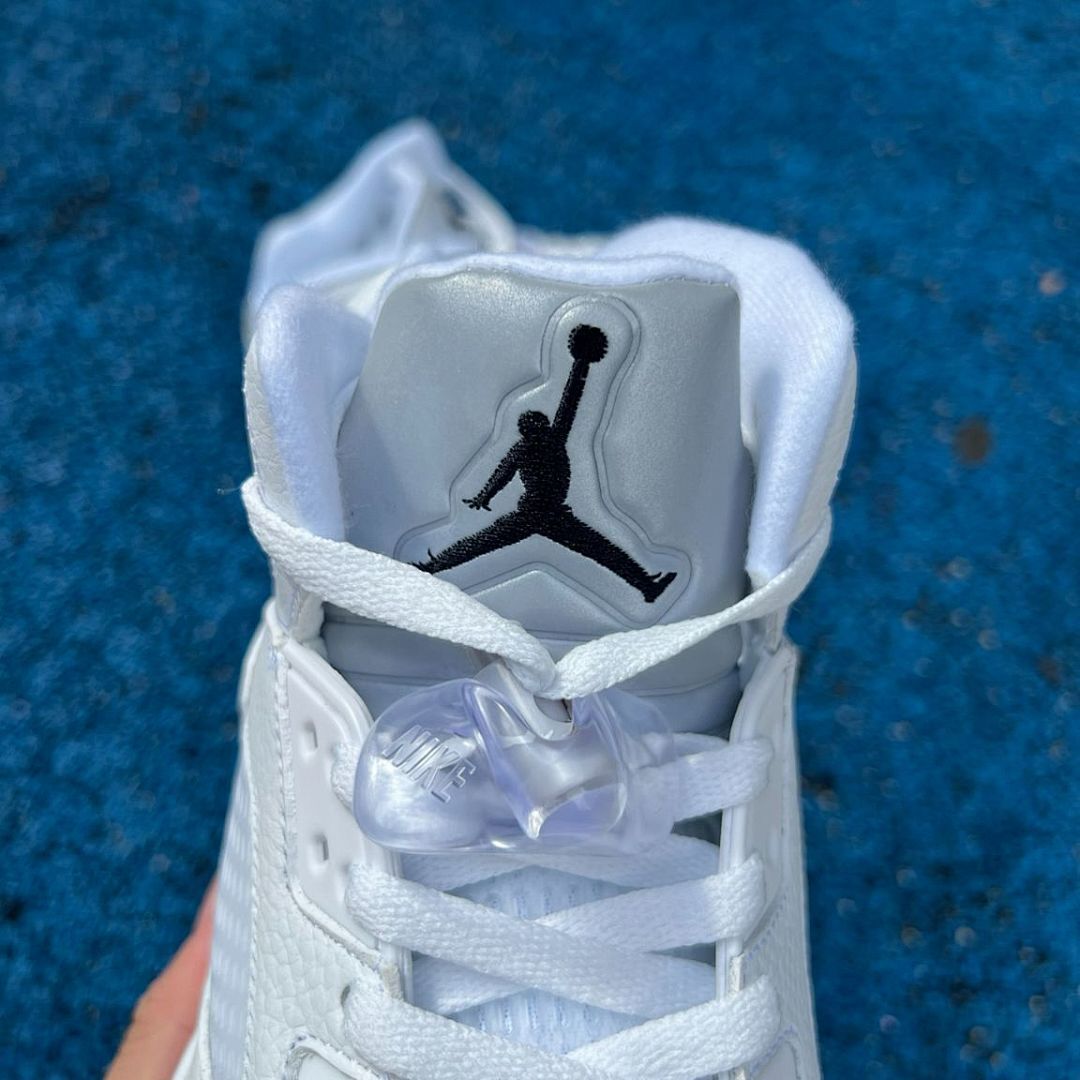 Air Jordan 5 Retro Pure Platinum 136027-130 - Image 5