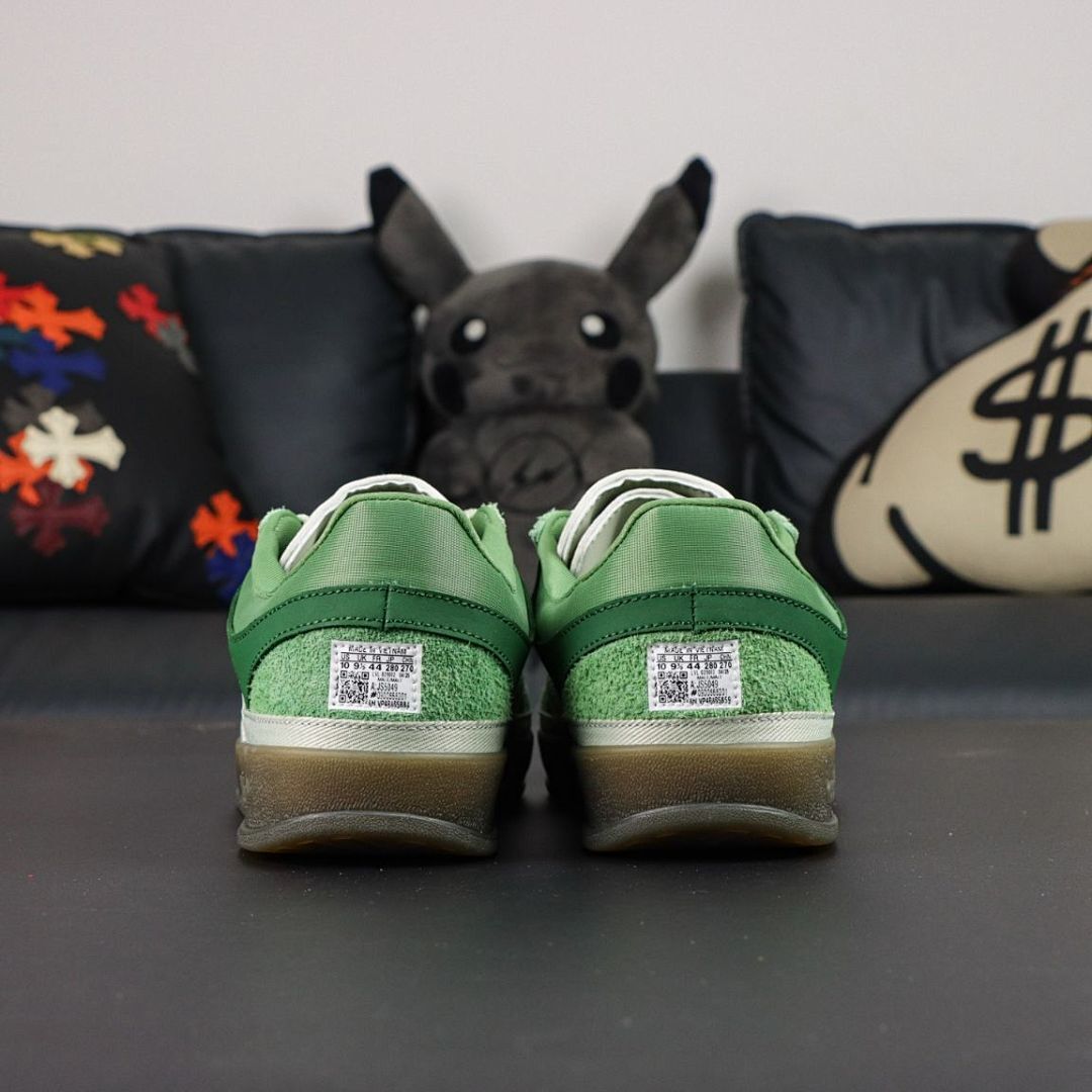 Adidas Yunque Collegiate Green Cloud White Gum IE0847 - Image 18