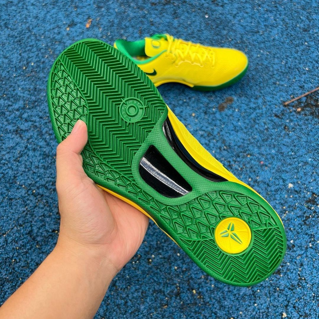 Nike Kobe 8 System 'Brazil' Dynamic Yellow Stadium Green 555035-700 - Image 16