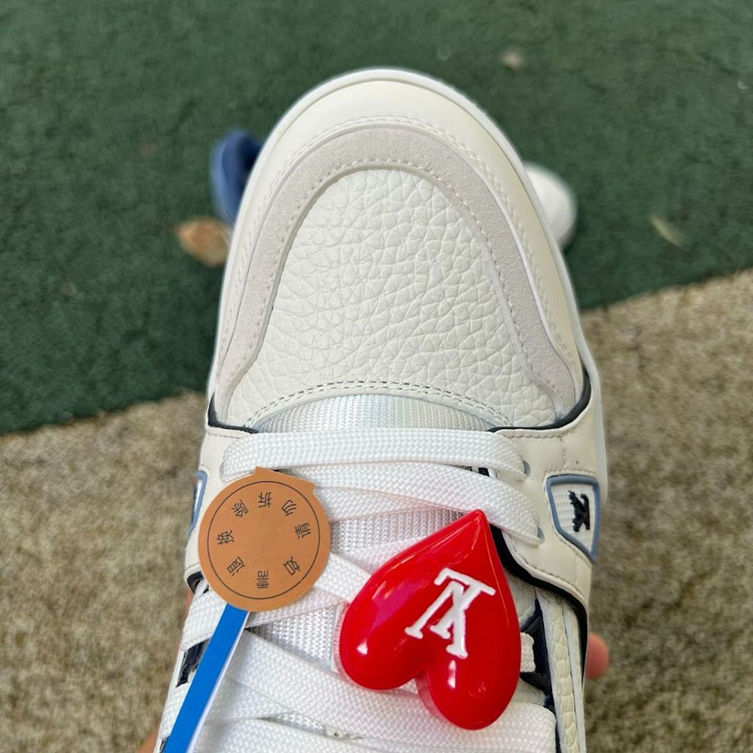 LV Trainer Sneaker Ecru and Blue 1A9ZFN - Image 4