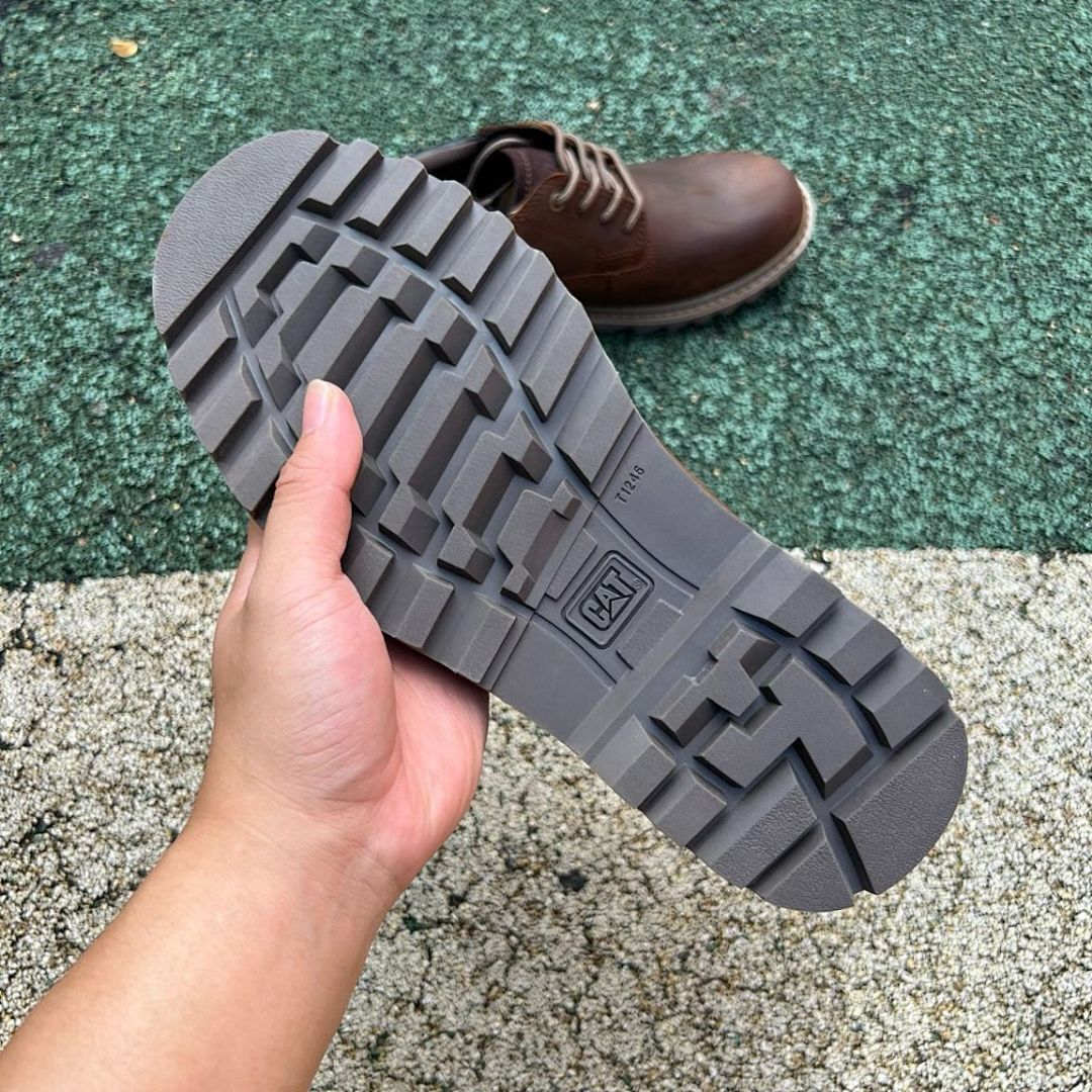 CAT Footwear Men's Founder Chukka Boots Dark Brown - Image 6