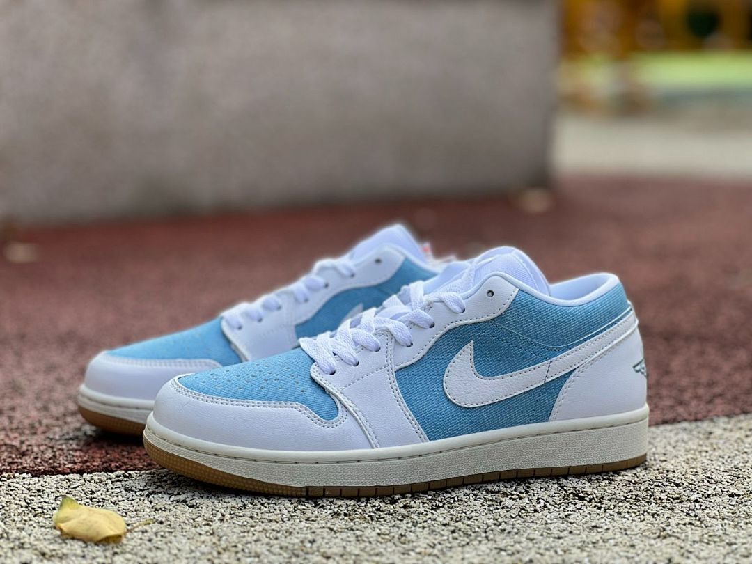 Air Jordan 1 Low SE Washed Denim Light Marine White Gum Yellow DR6970-400