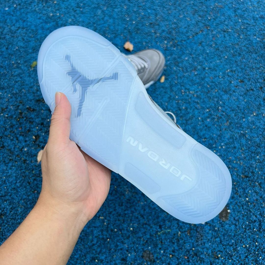 Air Jordan 5 Retro Wolf Grey 136027-005 - Image 6