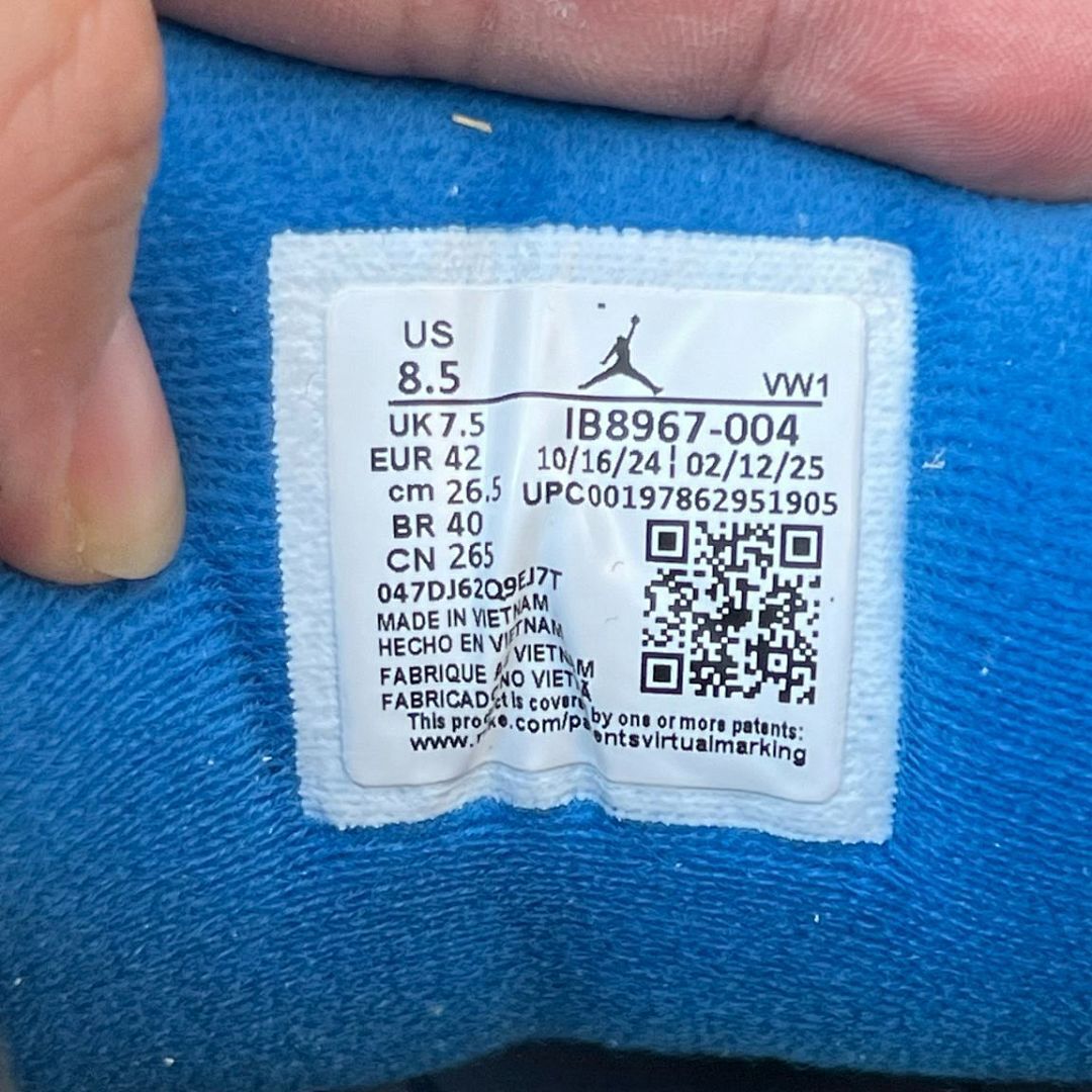 Air Jordan 3 Retro Hide N' Sneak DQ4398-015 - Image 3