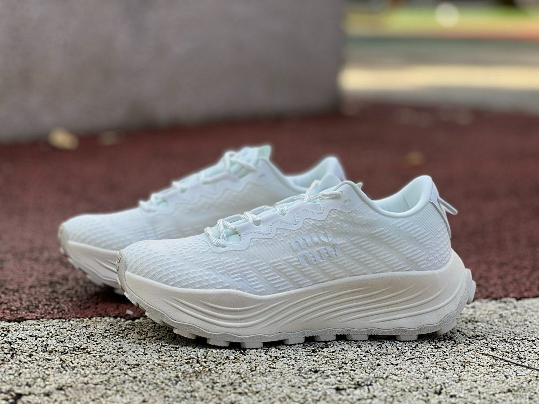 Miu Miu x New Balance 530 SL Light Green Sneakers 5E783D_G18_F0A48_F_D005