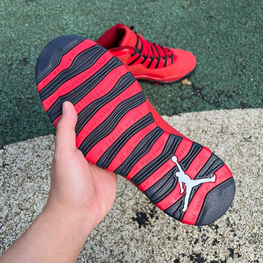 Air Jordan 10 Retro Bulls Over Broadway 705178-601 - Image 14