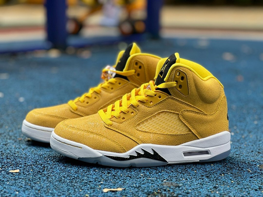 Air Jordan 5 "Michigan" Amarillo College Navy CQ9541-704 - Image 10