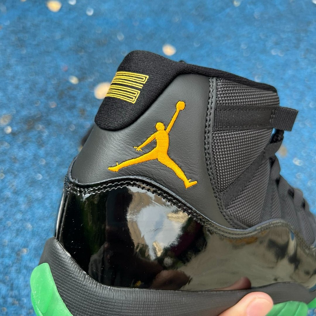 Air Jordan 11 CP3 PE - Image 3