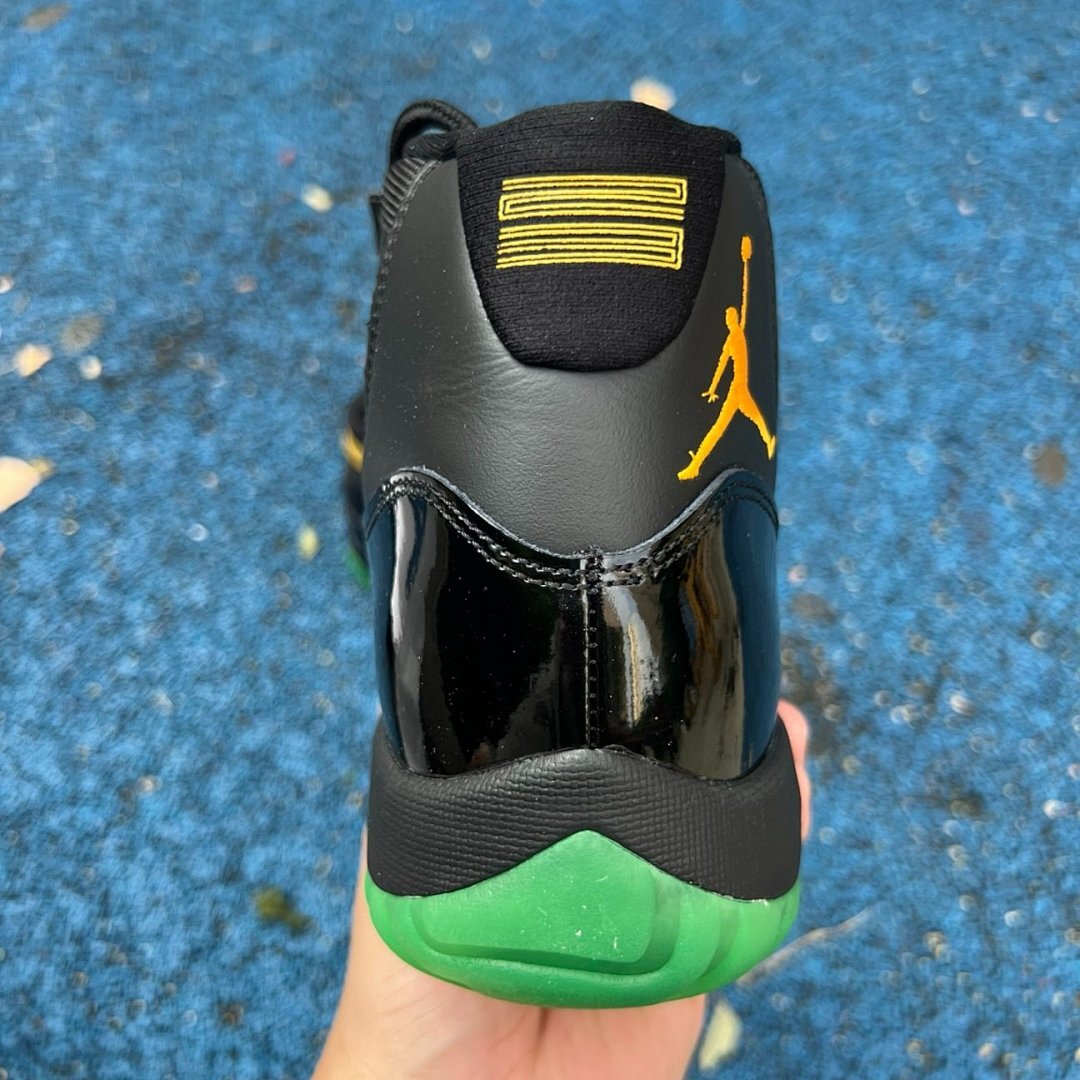 Air Jordan 11 CP3 PE - Image 9