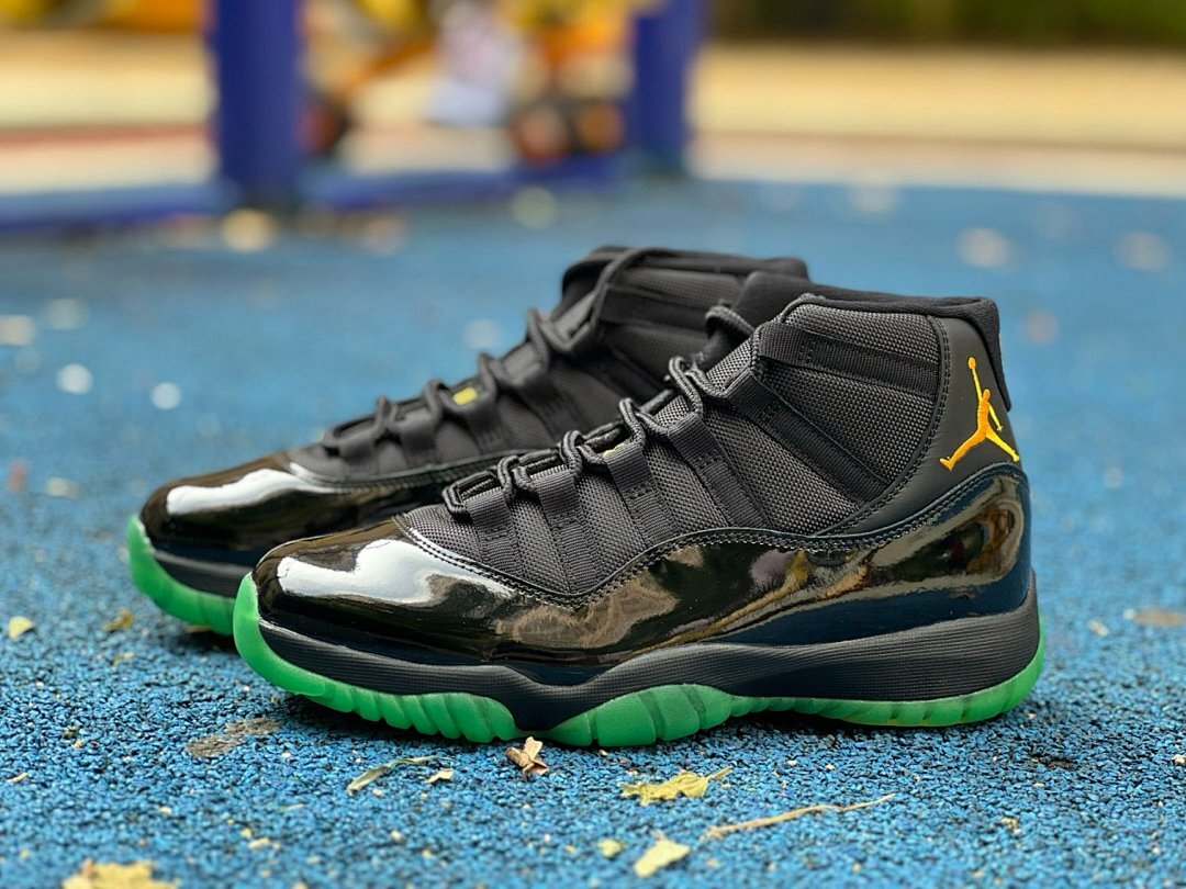 Air Jordan 11 CP3 PE - Image 11