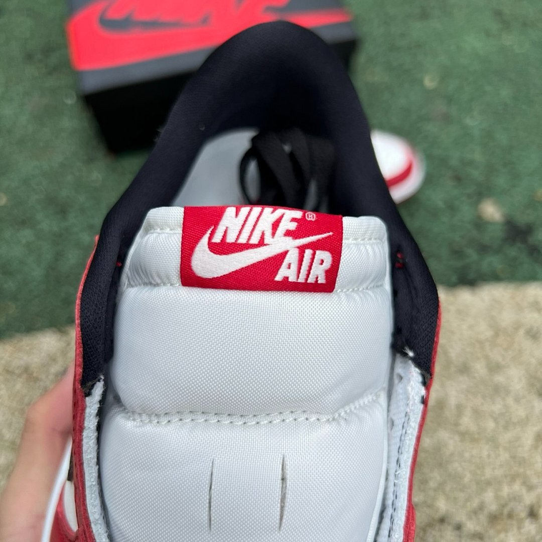 Air Jordan 1 Low Varsity Red 553558-606 - Image 13