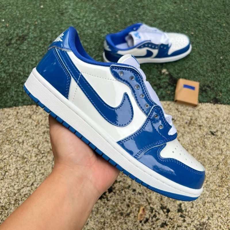 Air Jordan 1 Low Royal Blue Patent Leather - Image 10