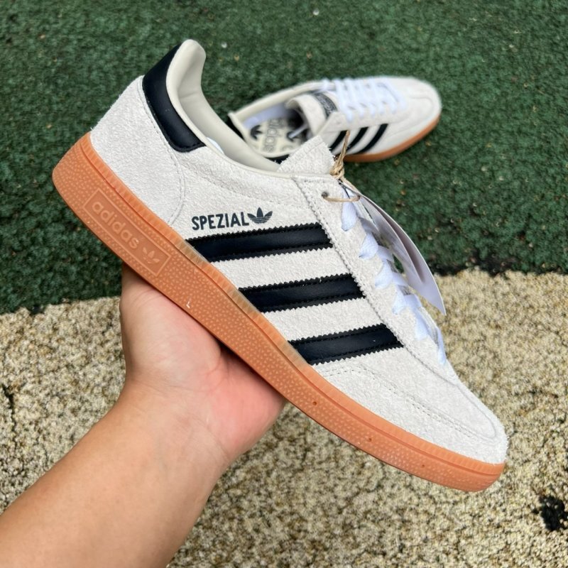 Adidas Handball Spezial Cloud White Core Black Gum BD7633 - Image 10