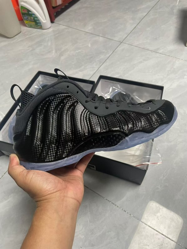 Nike Air Foamposite Pro Dark Grey Carbon Fiber 624041-007 - Image 8