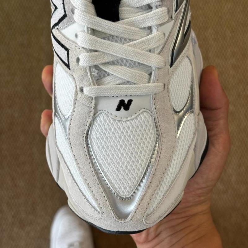 New Balance 9060 White Silver Metallic U9060WSG - Image 4