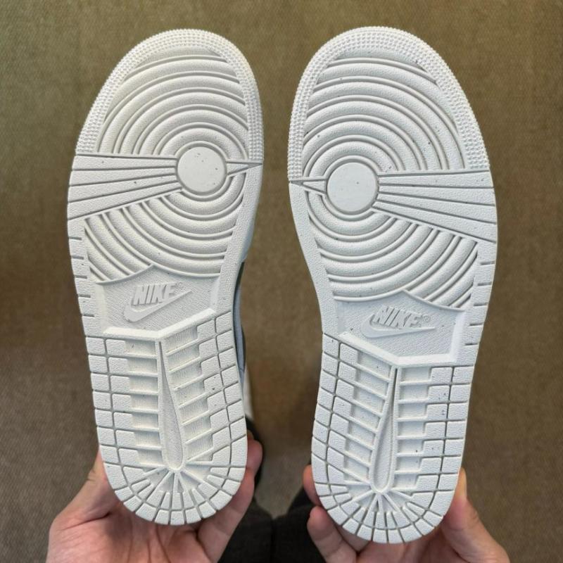 Air Jordan 1 Low 'Dark Olive' DV1307-103 - Image 8