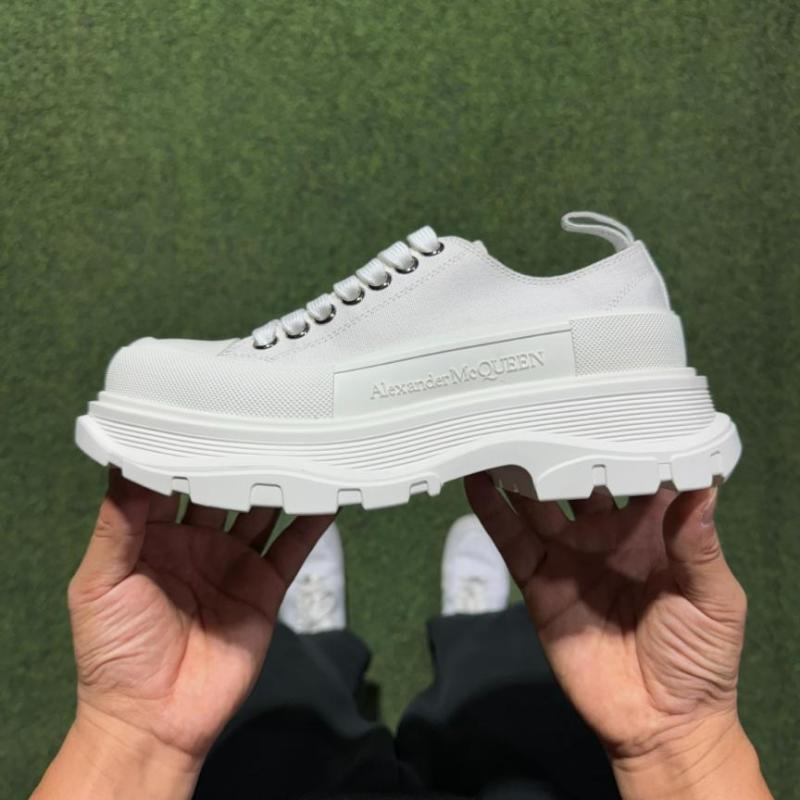 Alexander McQueen Tread Slick Lace-up Sneaker White 611705W4L329000 - Image 10