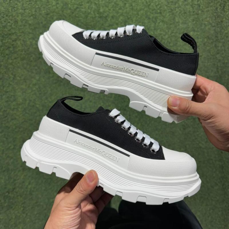 Alexander McQueen Tread Slick Lace-Up Canvas Sneakers Black White 611705 W4MV2 1070 - Image 9
